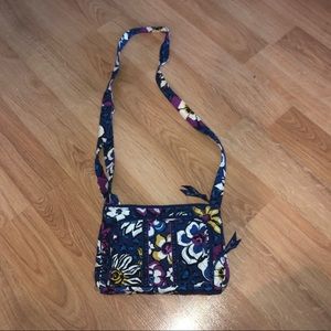 Vera Bradley cross body bad